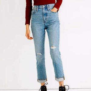 Madewell : The High-Rise Slim Boyjean in Bilston Wash: Ripped Edition.